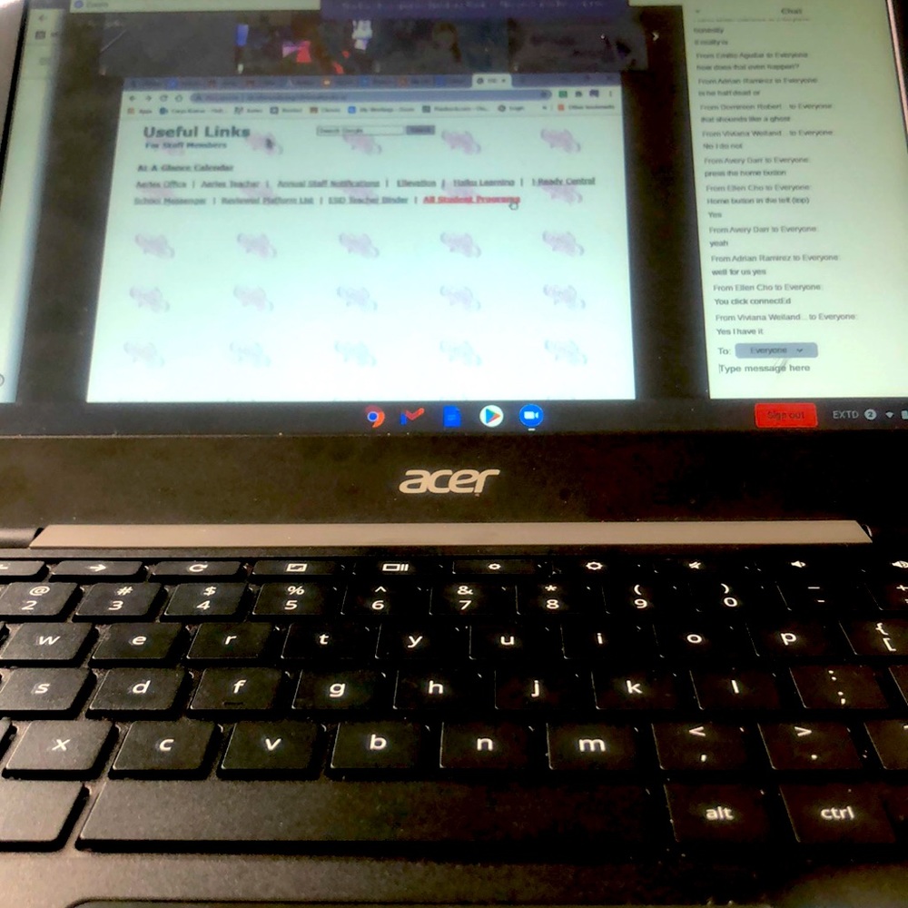 Chrome book ☝️😆